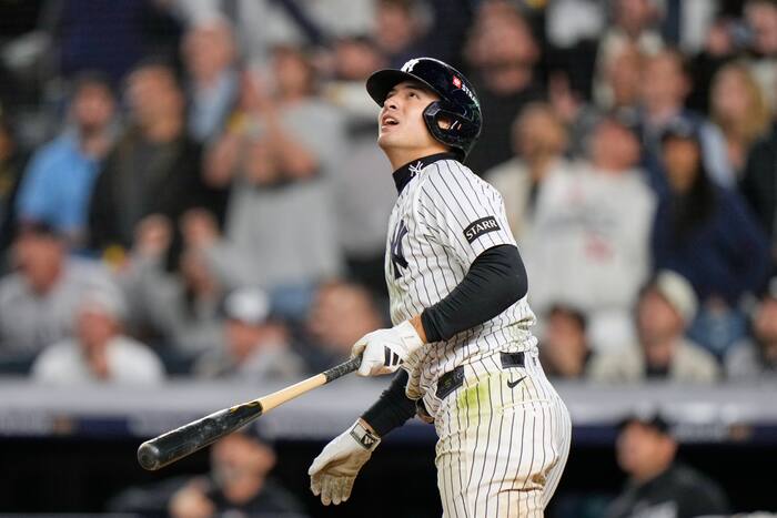 Fan interference denies Anthony Volpe a tying homer for Yankees against Rays in Game 3 of ALDS