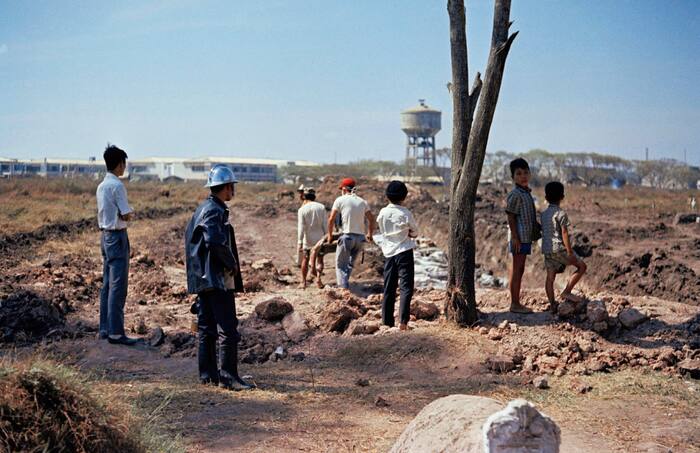 Vietnam buries 731 war dead from 1968 Tet Offensive
