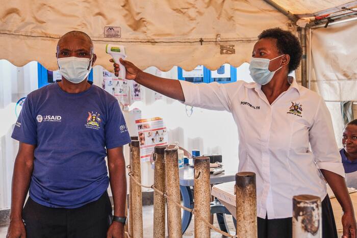 Uganda tightens Ebola border controls and requires returnees from Congo to pay for quarantine