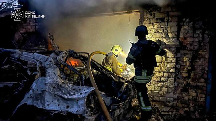 Russia Strikes Kyiv Region, Killing 4 and Targeting Power Grid