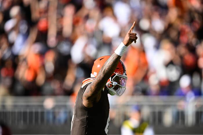Watson leads Browns to last-second 13-10 victory over Ravens