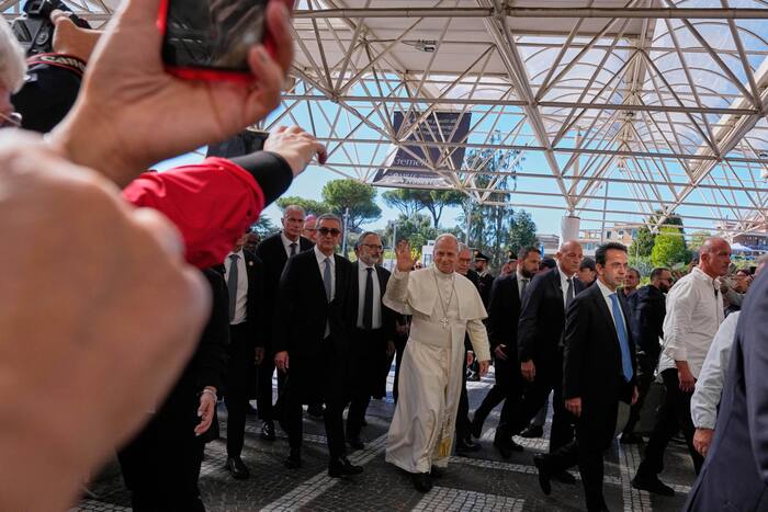 Pope Leo XIV remains in charge during lung surgery at Rome hospital