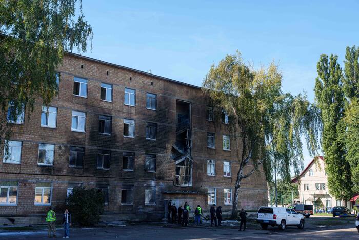 Russian drone strikes school in Kyiv as aerial campaign continues