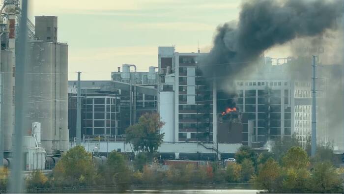 Explosion and fire at Quaker Oats plant in Cedar Rapids