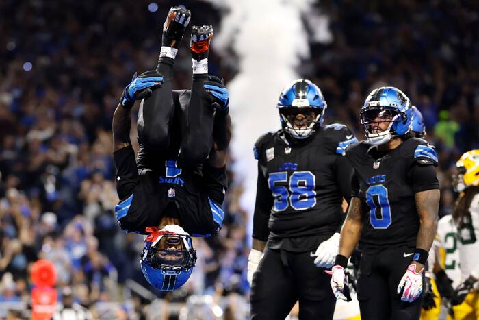 Jake Bates kicks Lions to last-second win over Packers
