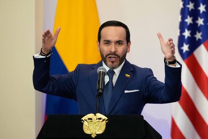 Colombia's president offers legal support to veterans over Moïse killing