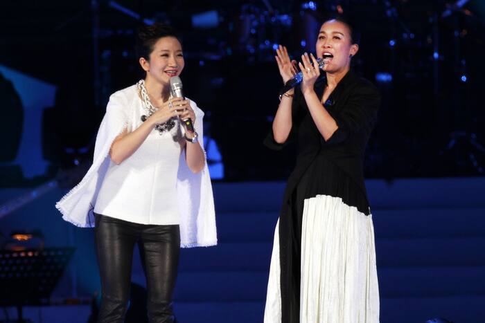 China grants a singer a rare exemption over censorship after an unapproved tribute song