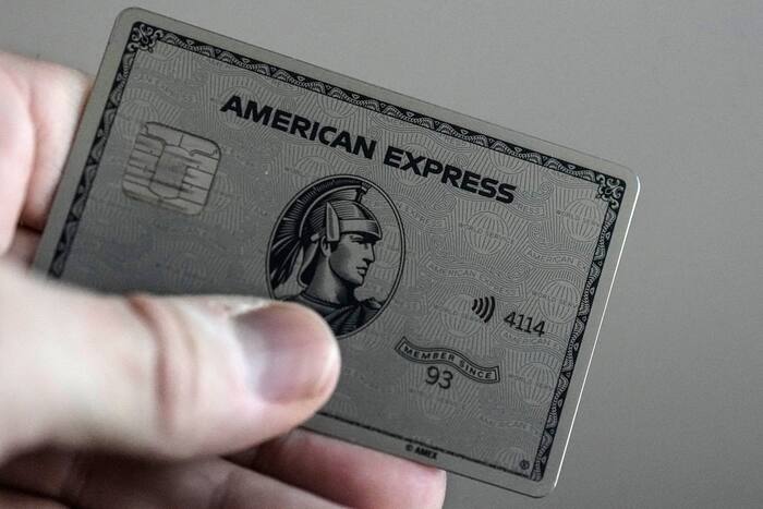 American Express profit jumps on higher Platinum Card fees
