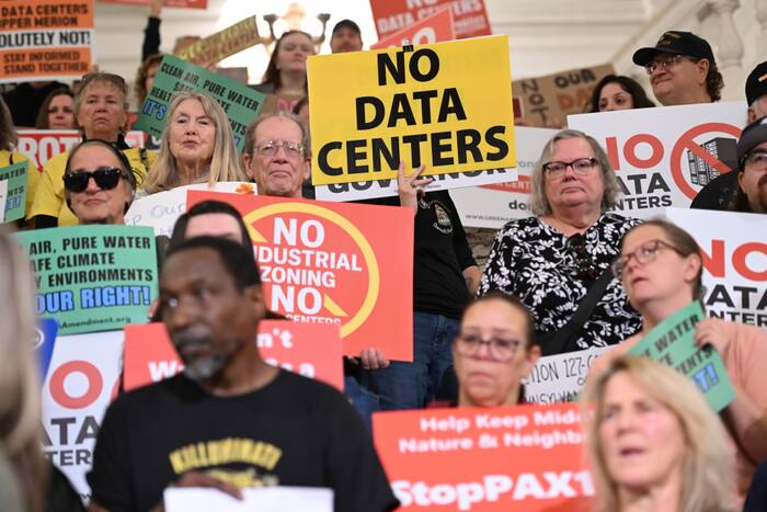 Tech giants promise more money and transparency for data centres