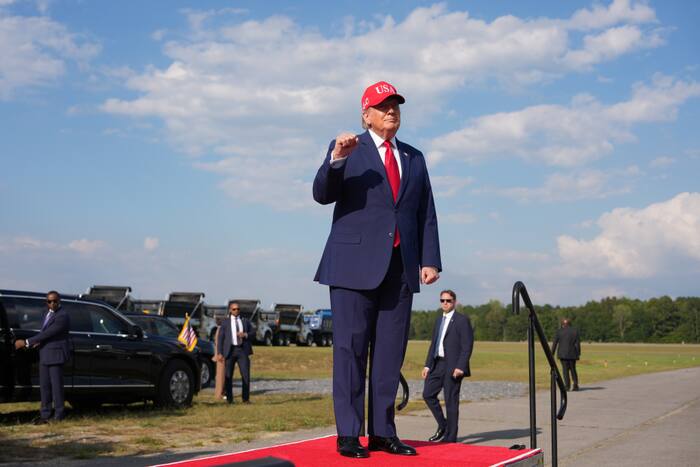 Rising fuel costs trouble farmers as Trump courts Midwest votes