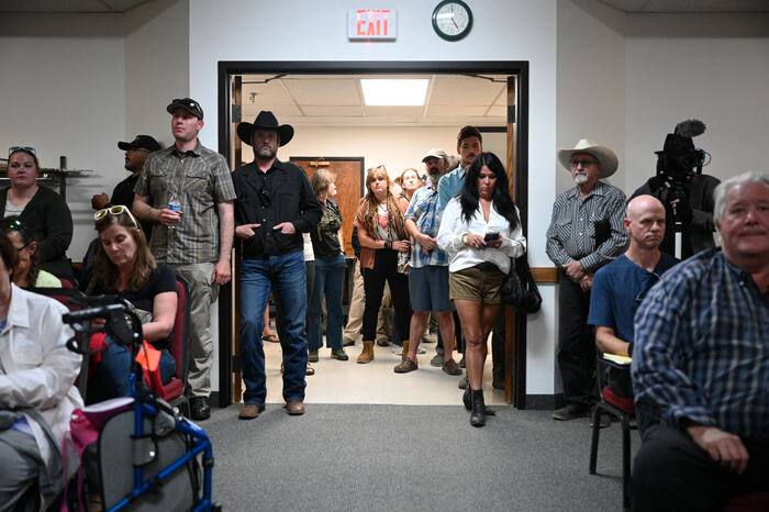 Livingston officials allow ‘Pawn Shop’ film to continue in Montana
