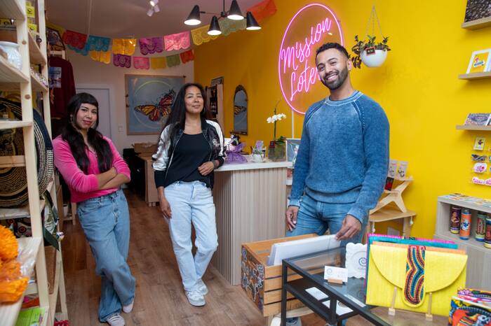 Latino nonprofits open shops to support Latino entrepreneurs