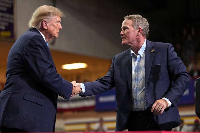 Mailers promoting socialist Ohio candidate linked to Trump super PAC