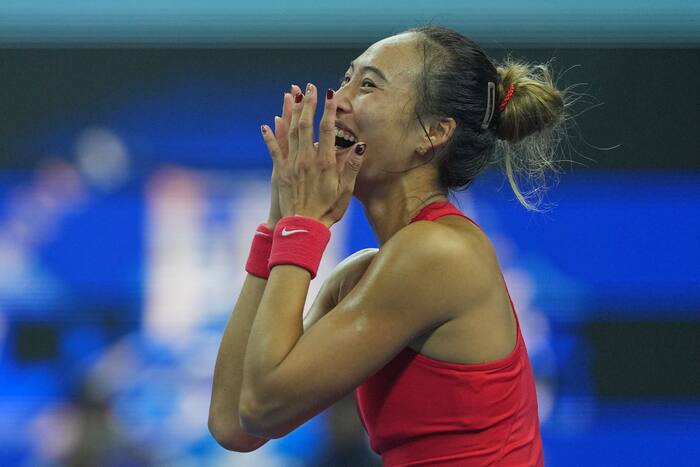 Zheng wins China Open title, first in two years