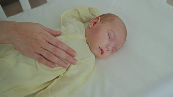 Consumer Reports investigation finds safety risks with cantilever baby basinets