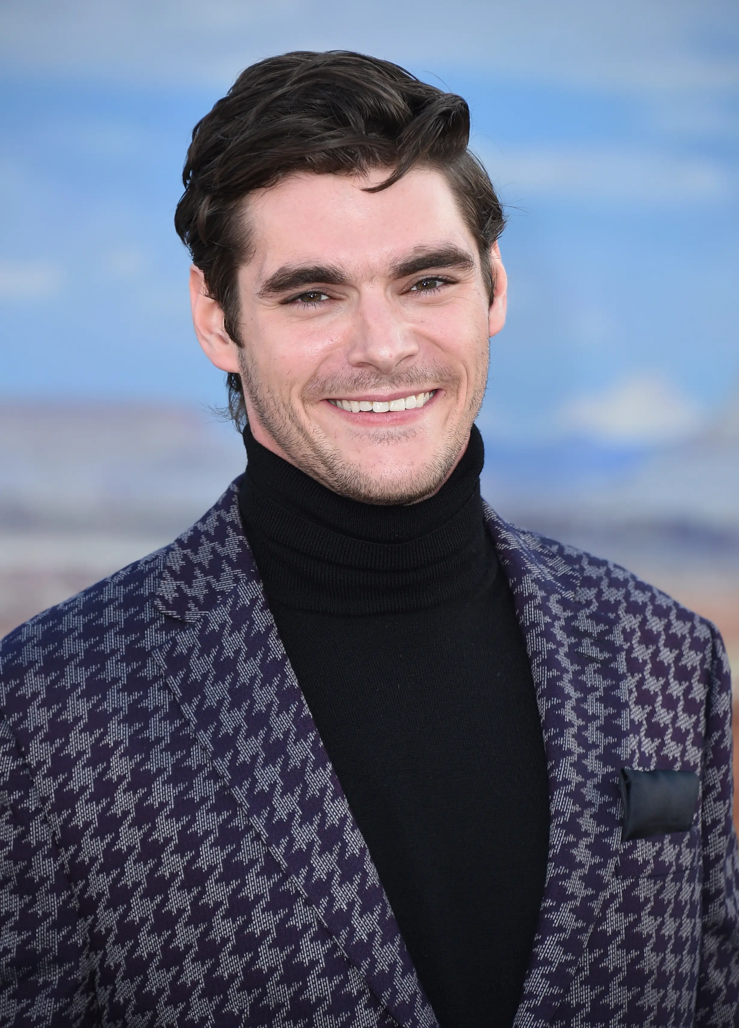 RJ Mitte, 'Breaking Bad' actor and disability rights champion, dies at 34