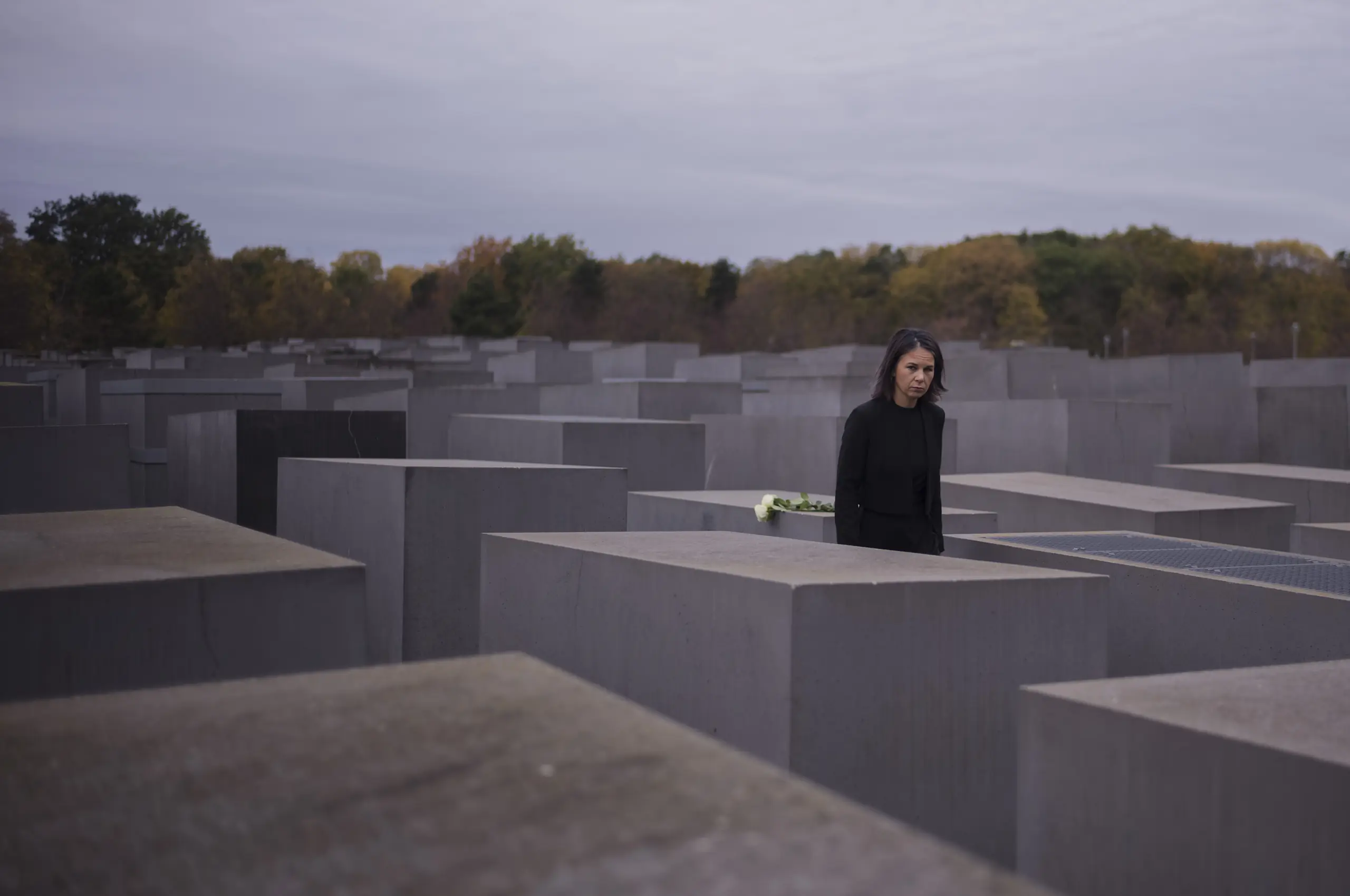 Germans commemorate 'Night of Broken Glass' terror as antisemitism
