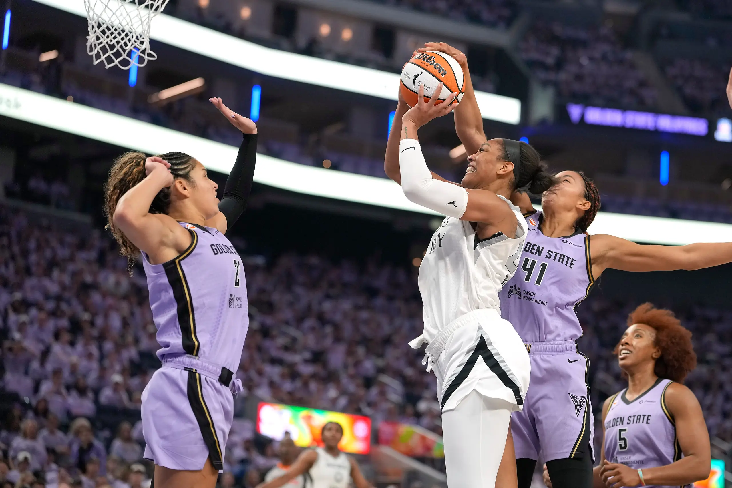 Gabby Williams leads the way again for Valkyries, who beat Las Vegas 71-60 in Game 1 of WNBA semis