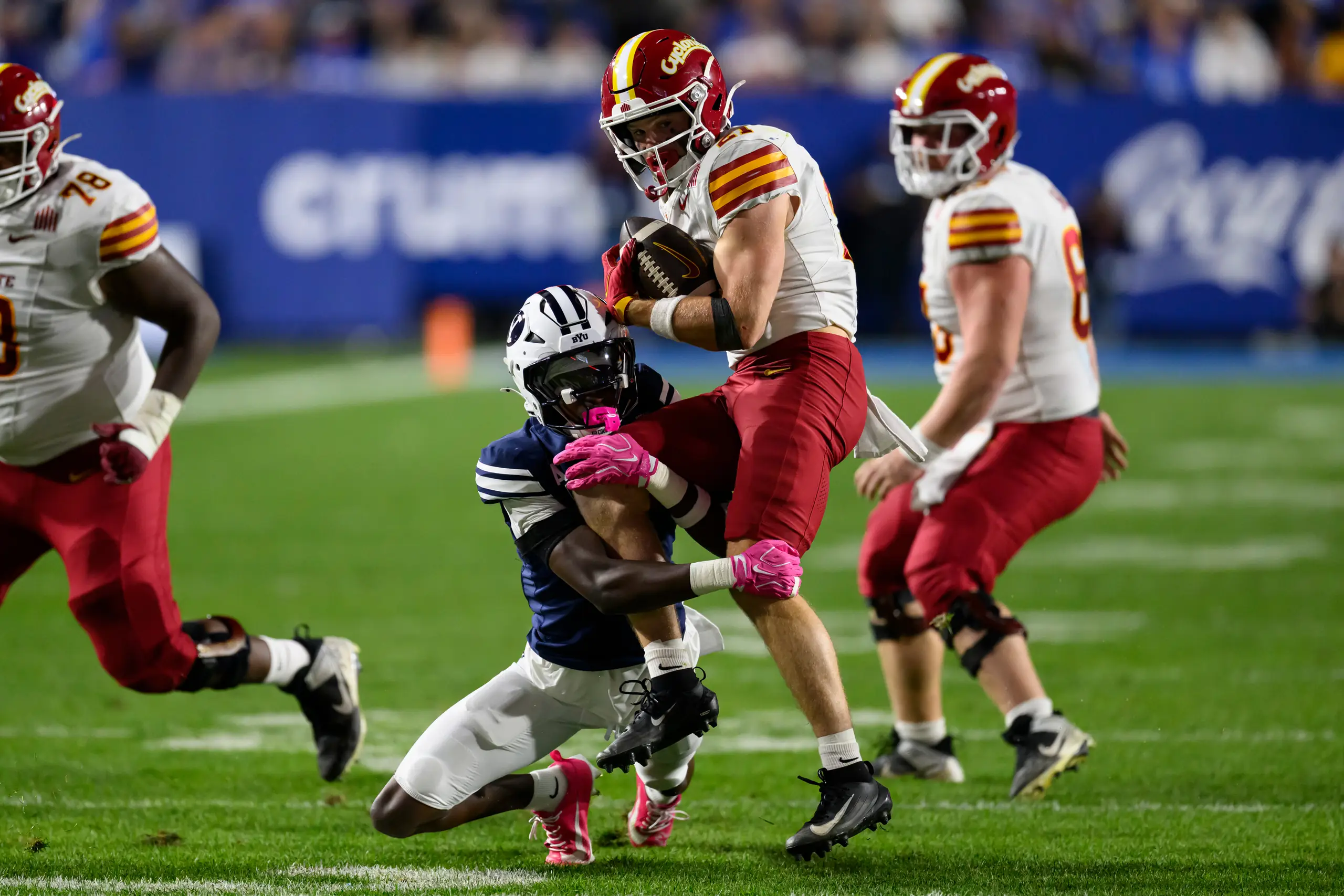 Bear Bachmeier powers No. 8 BYU past Iowa State, 24-10