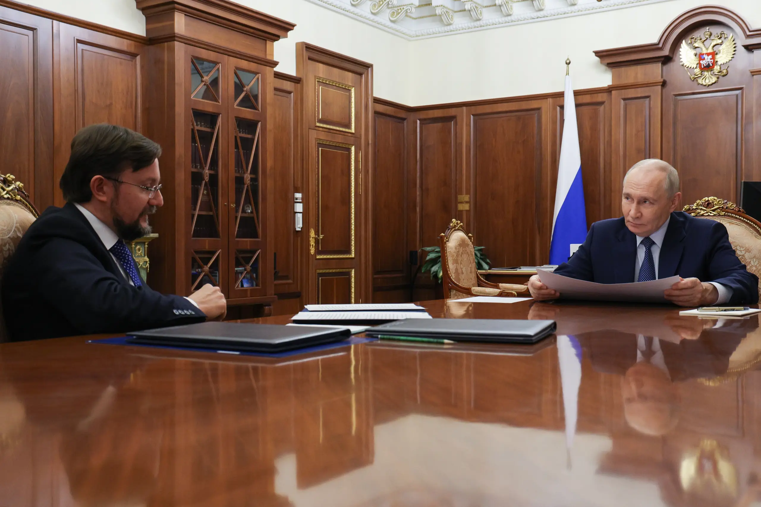 The Kremlin relishes in the US-Russia diesel deal and Trump's criticism ...