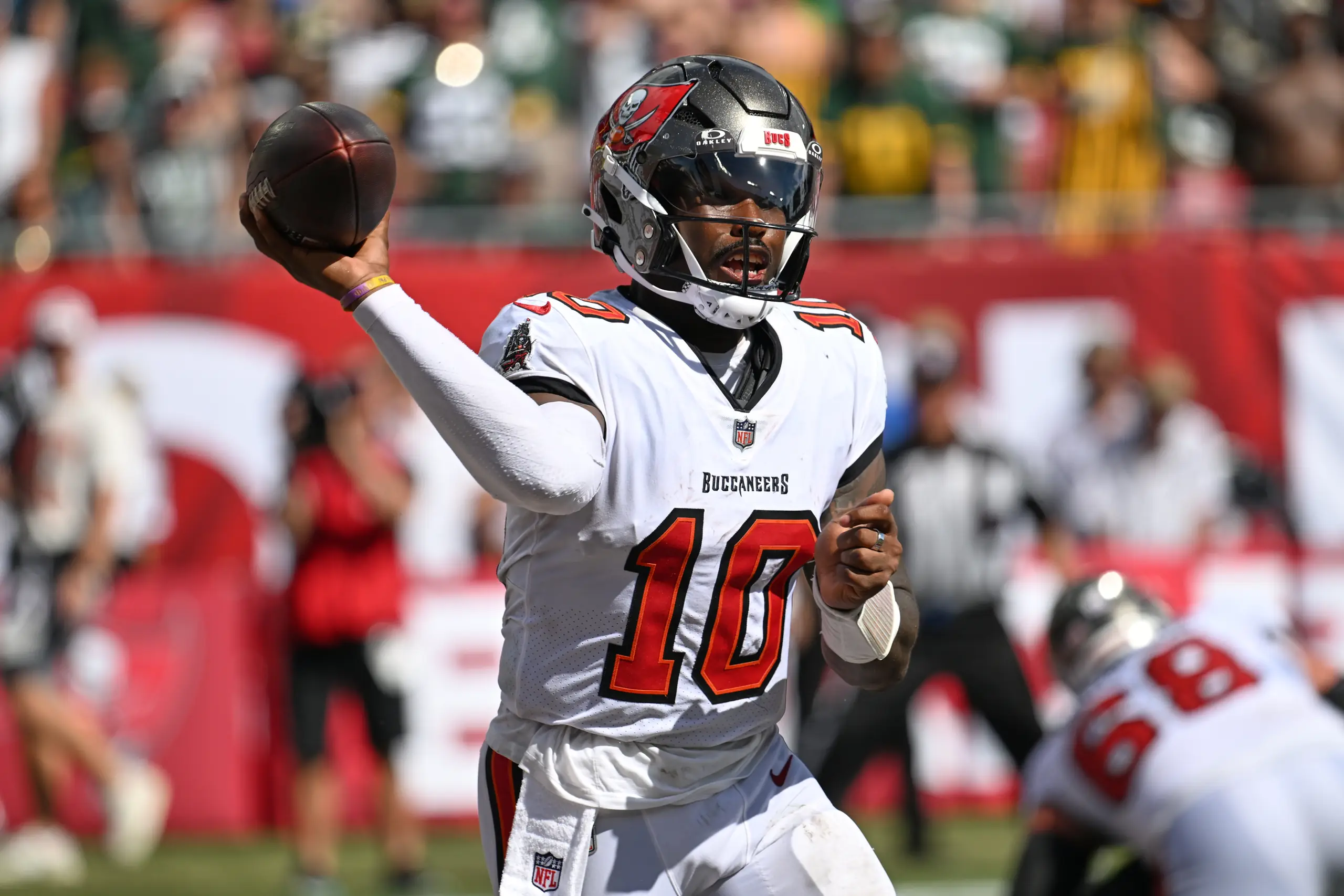 Backup quarterbacks already are seeing a lot of action this NFL season ...