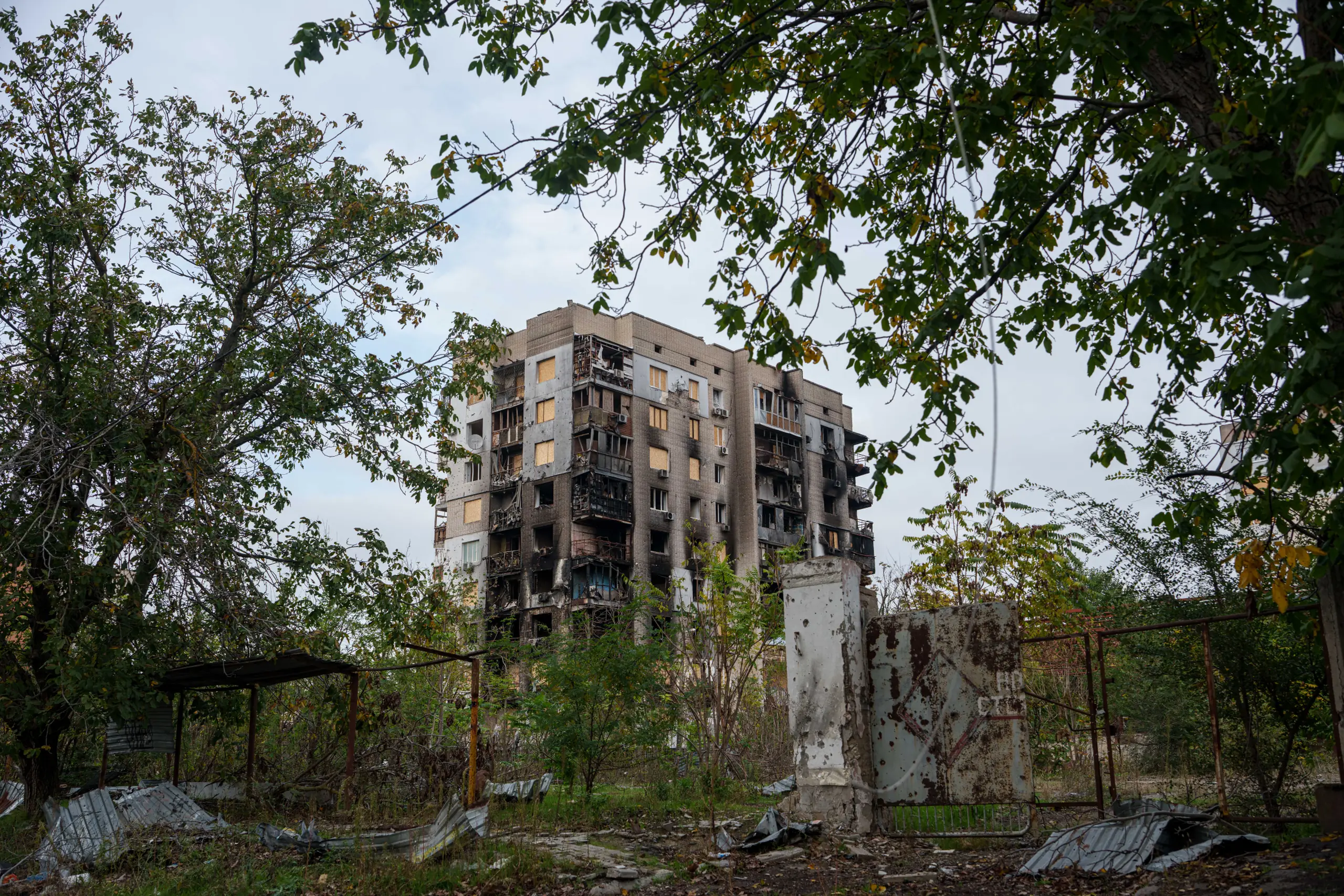 Humanitarian Aid Set to Reach Oleshky as Local Russia-Ukraine Ceasefire Holds for Third Day