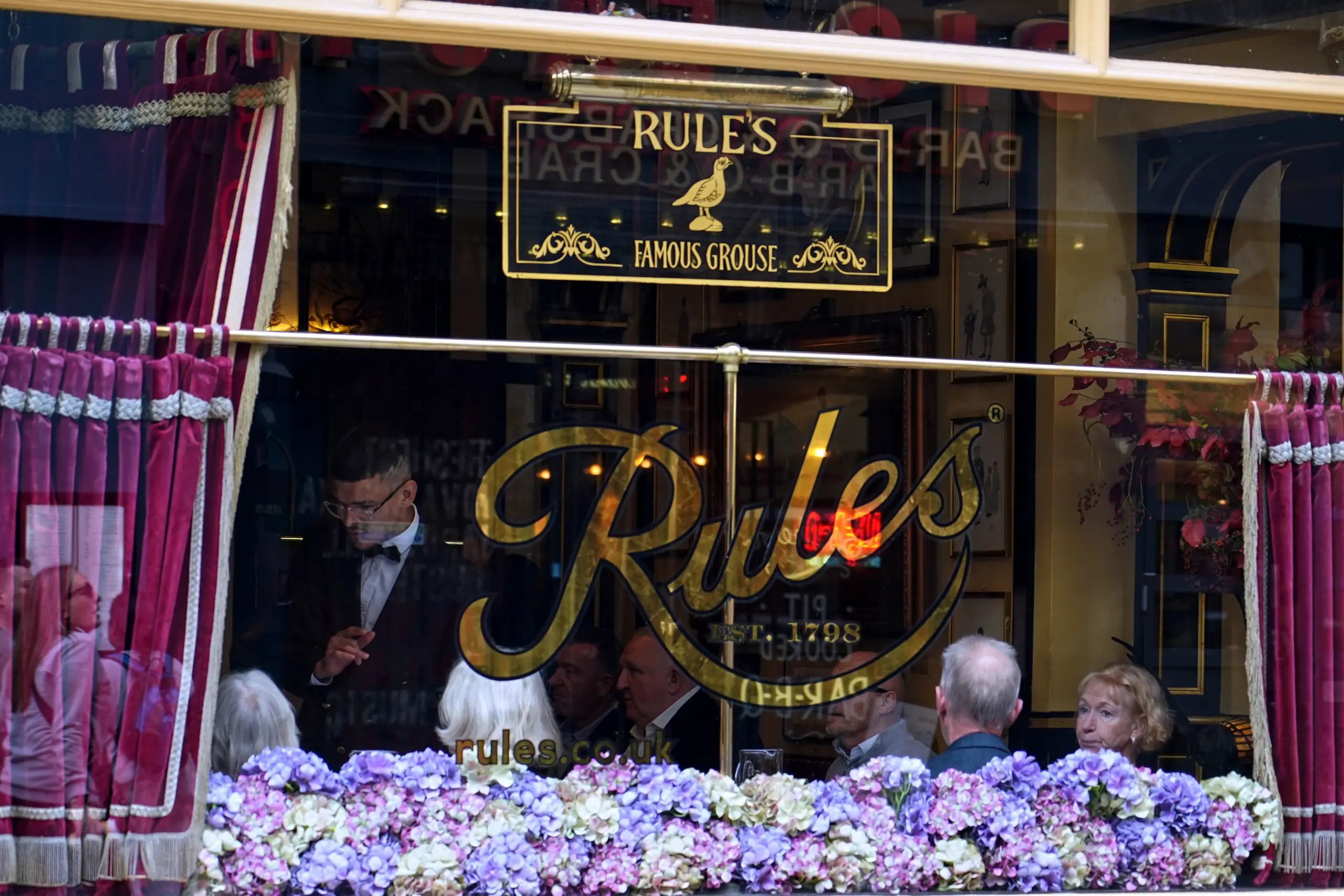 The building housing London's oldest restaurant has been donated to a ...