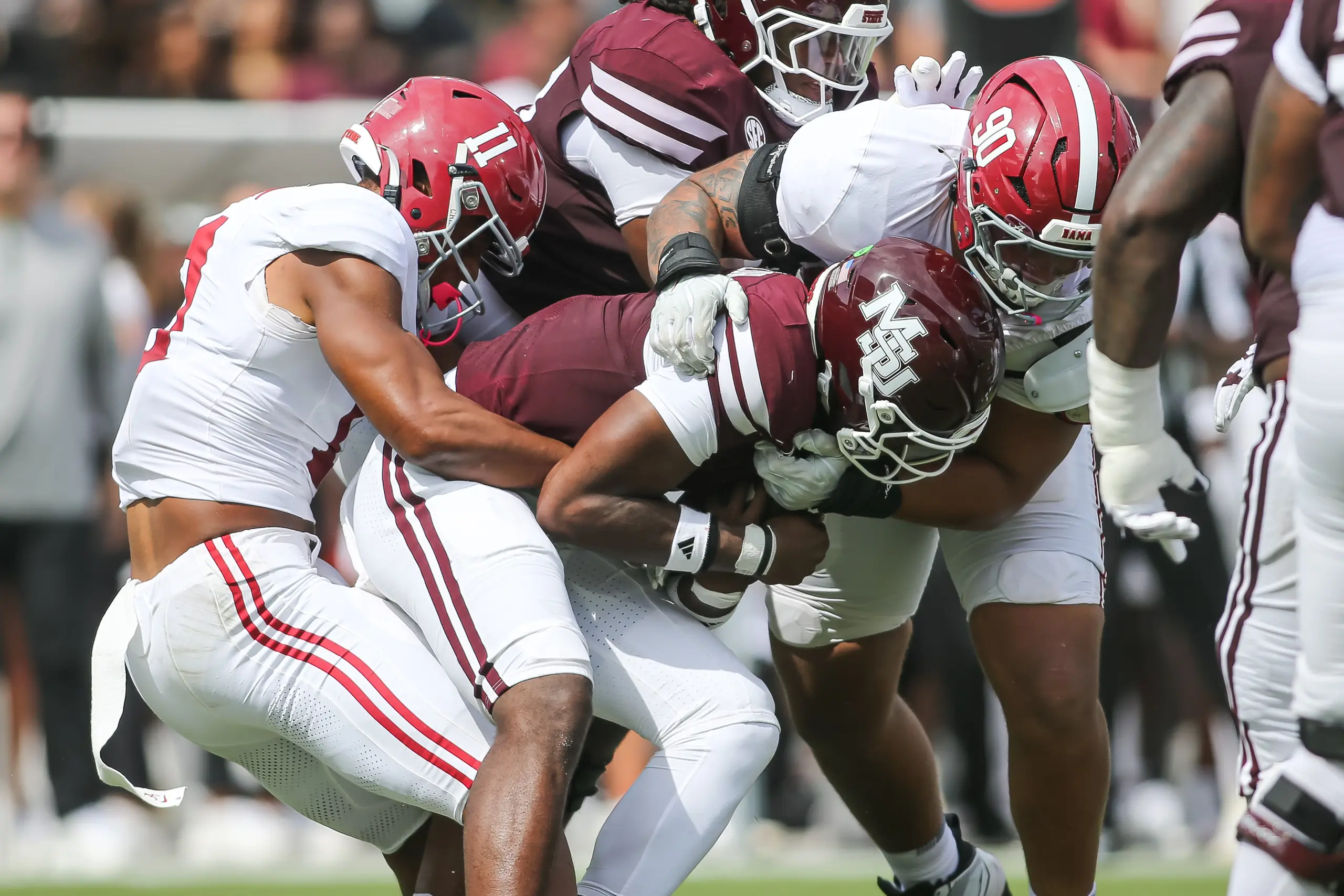 Jamest Rusell Keelon Russell accounts for 4 TDs as No. 7 Alabama routs No. 16 ...