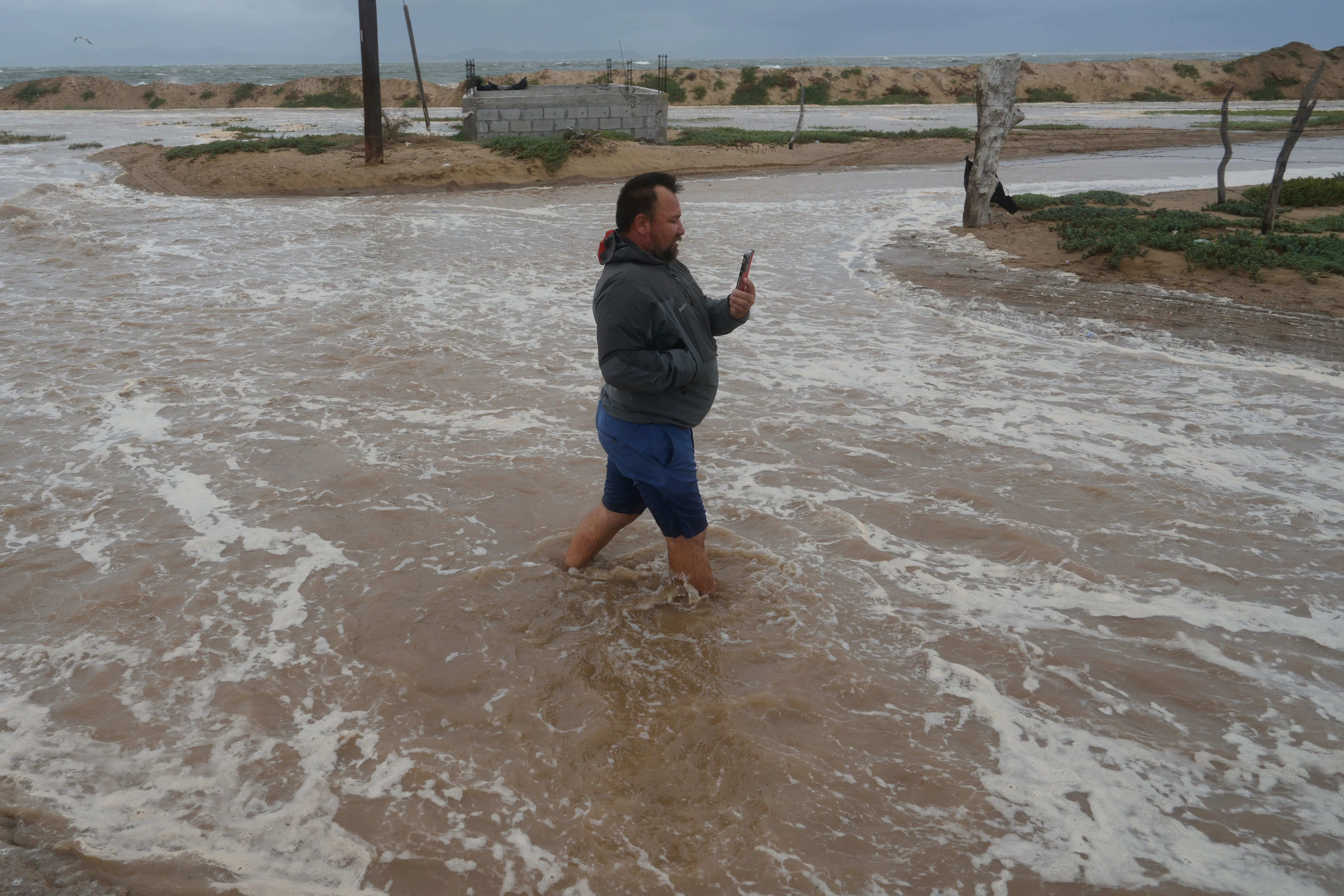 Keyboard Click Sign Hurricane Polo could cause life-threatening flooding in northern Mexico ...