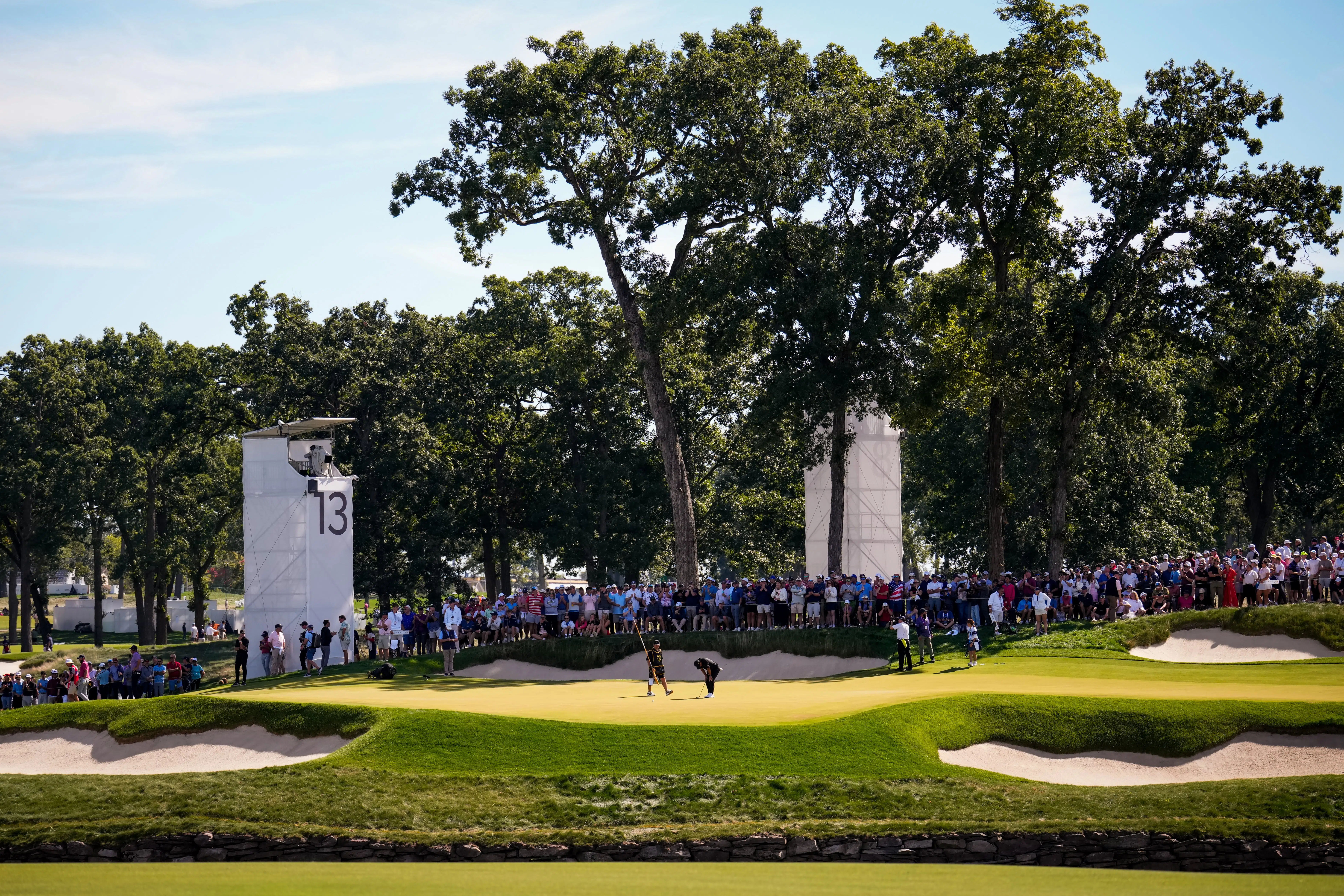 Americans rally in singles to win the Presidents Cup for the 11th straight time