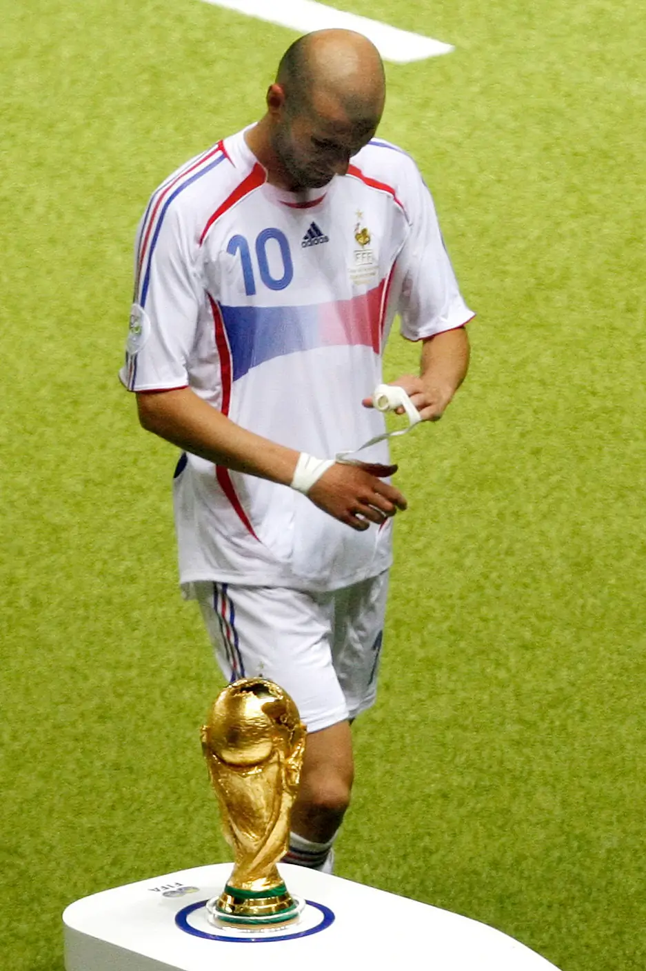 Click Red Cup Twenty years after his infamous World Cup final headbutt, Zidane faces ...