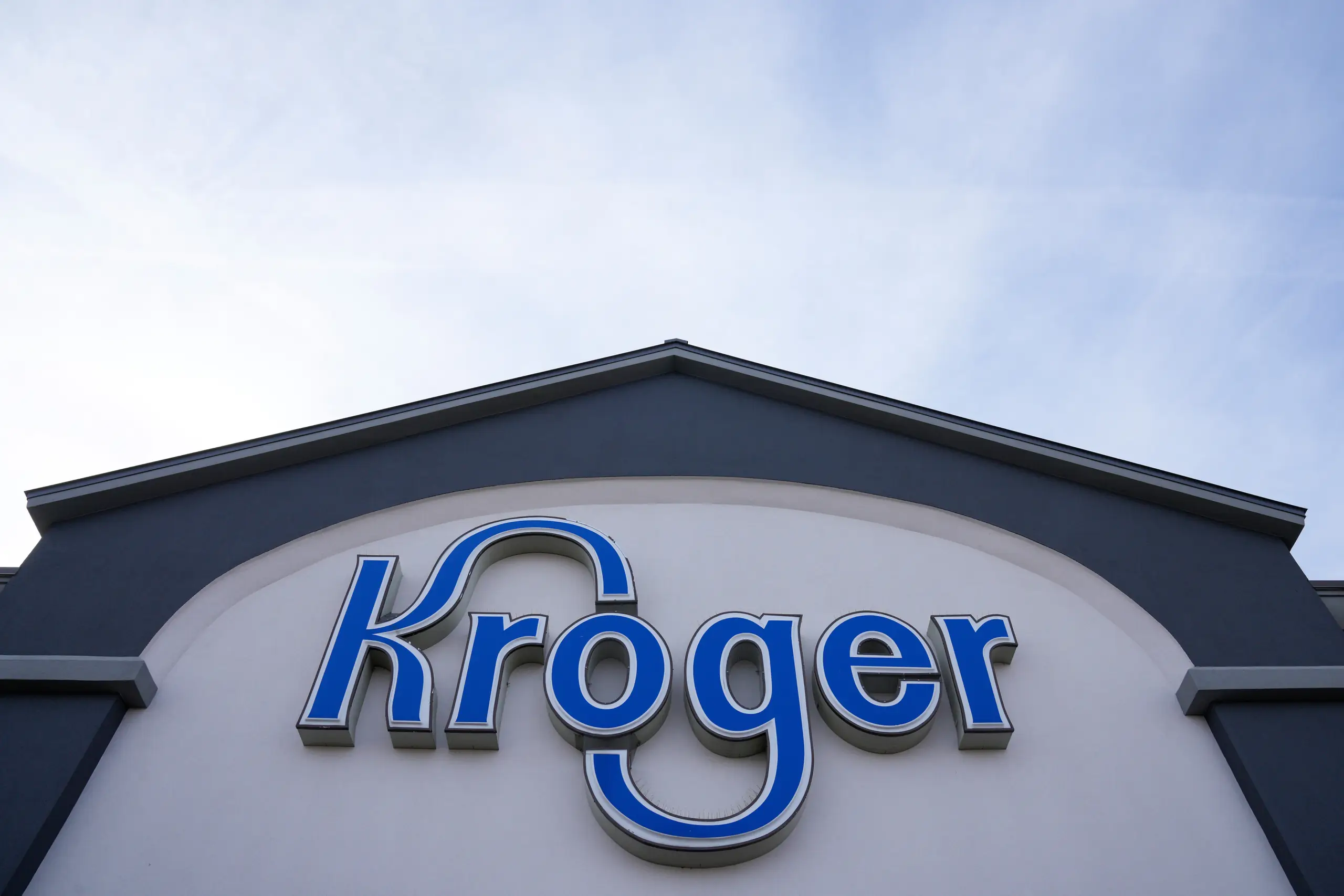 Kroger's AI-Driven Restructuring: 3,000 Job Cuts Signal Retail Automation Wave | Seller Impact on Vendor Relations & Platform Operations