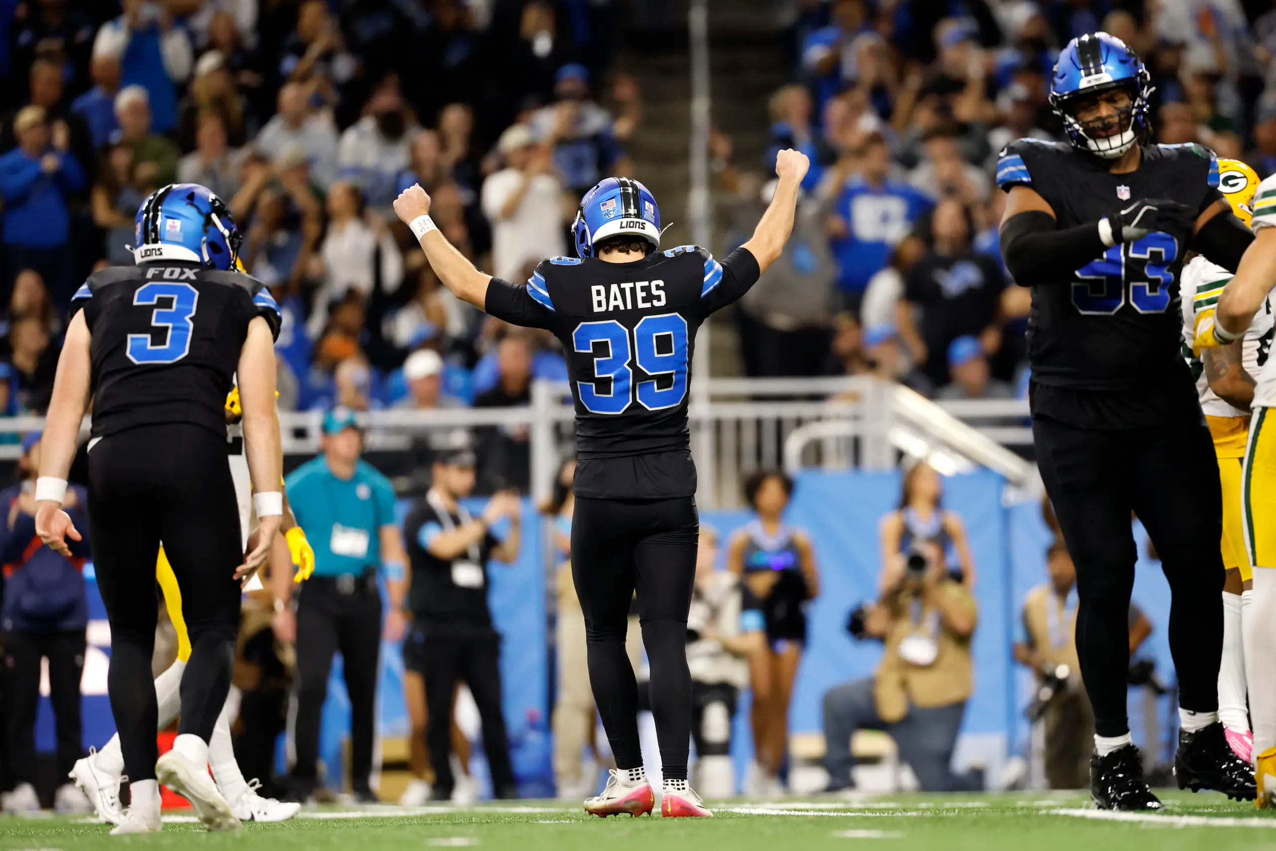 Lions edge Packers 20-17 on last-second field goal