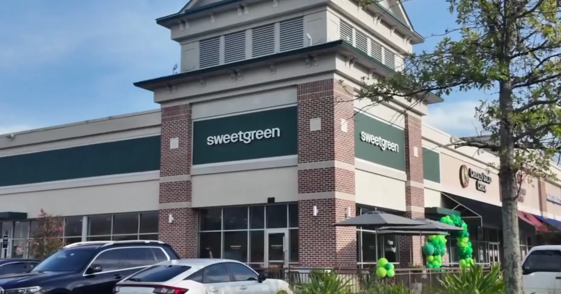 The First Key Chain Sweetgreen opens first Jacksonville location at the St. Johns Town Center