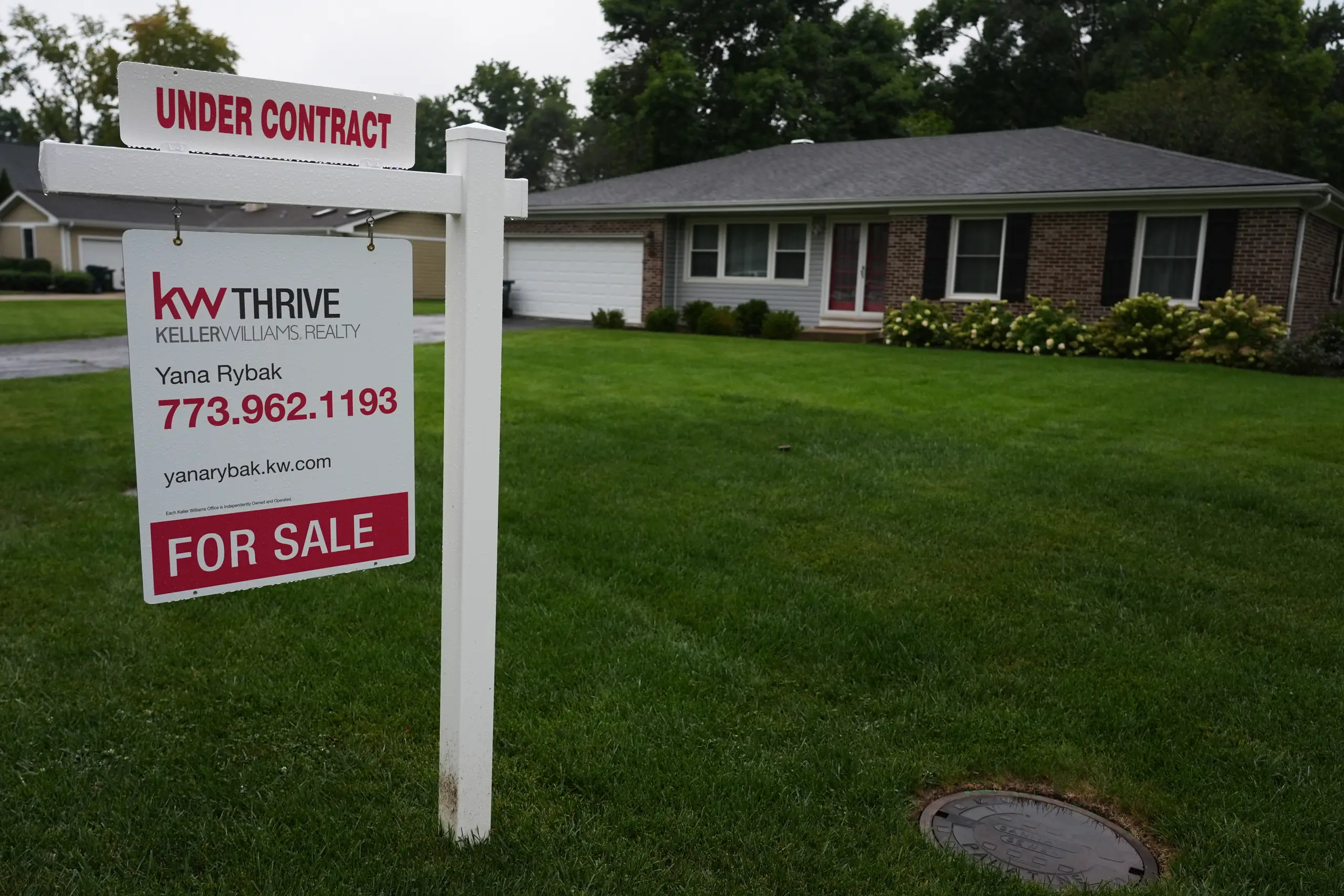 Average long-term US mortgage rate holds at 7.4%, remaining at highest ...